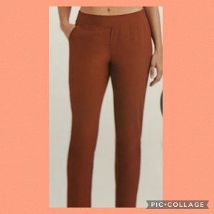 NWT dry fit pull on pant